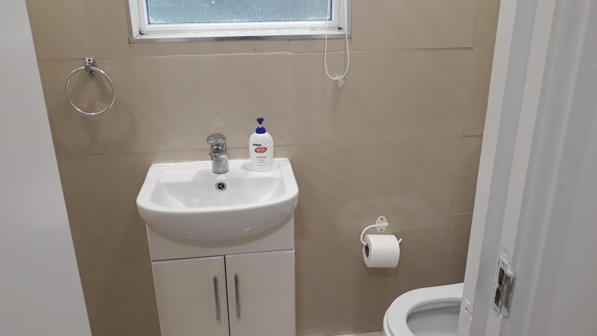 30 Willesden Lane ロンドン エクステリア 写真